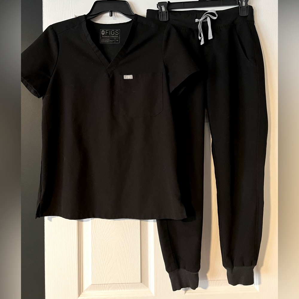 Figs XS/XSP Jogger Scrub Set (Black)